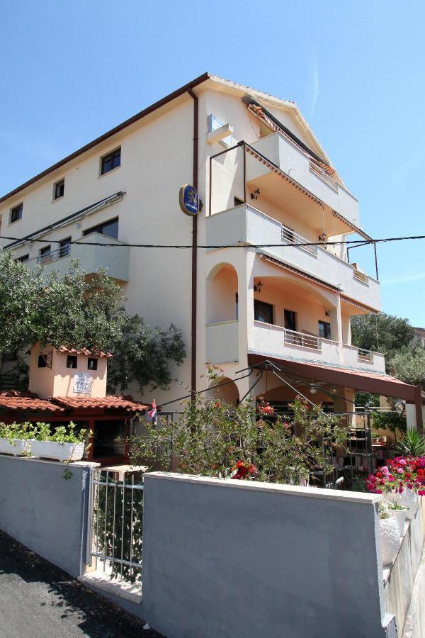 Pansion Ruzica Bed & Breakfast Trogir Eksteriør bilde